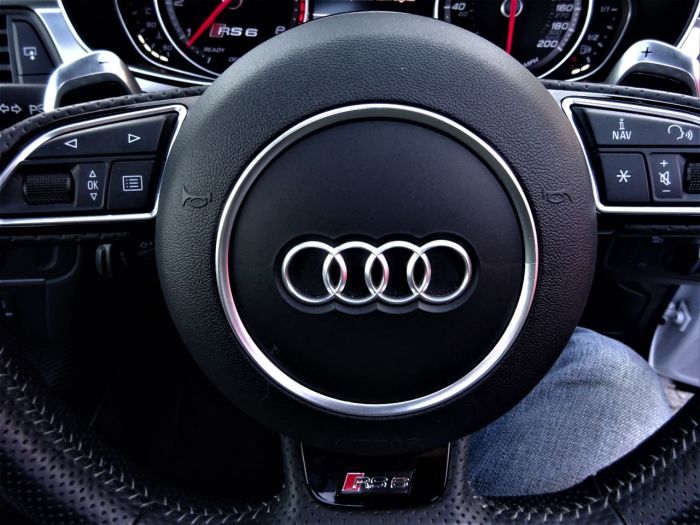 Audi RS6 4.0T FSI Quattro AVANT 65 REG AUDI EXCLUSIVE EDITION EVERY EXTRA Estate Petrol Suzuka Grey