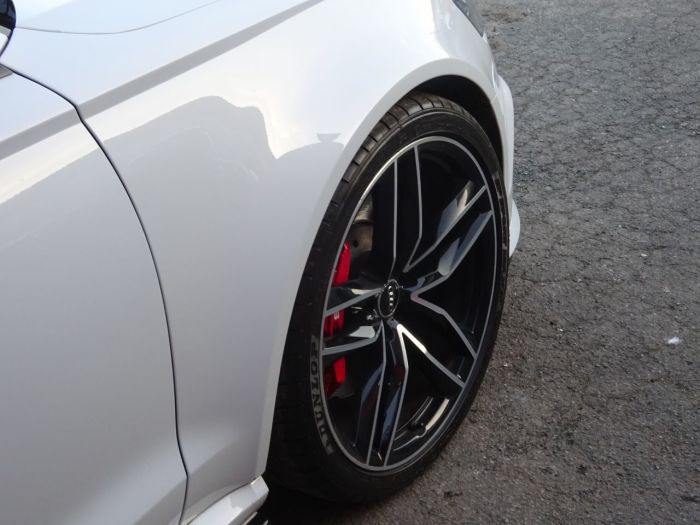 Audi RS6 4.0T FSI Quattro AVANT 65 REG AUDI EXCLUSIVE EDITION EVERY EXTRA Estate Petrol Suzuka Grey