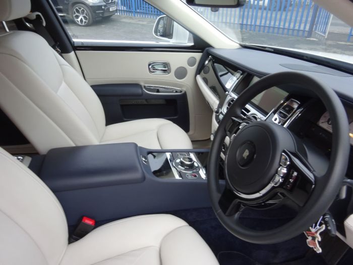 Rolls Royce Ghost 6.6 II 4dr Auto 5 YEAR SERVICE PLAN 4 YEAR WARRANTY AS NEW Saloon Petrol White