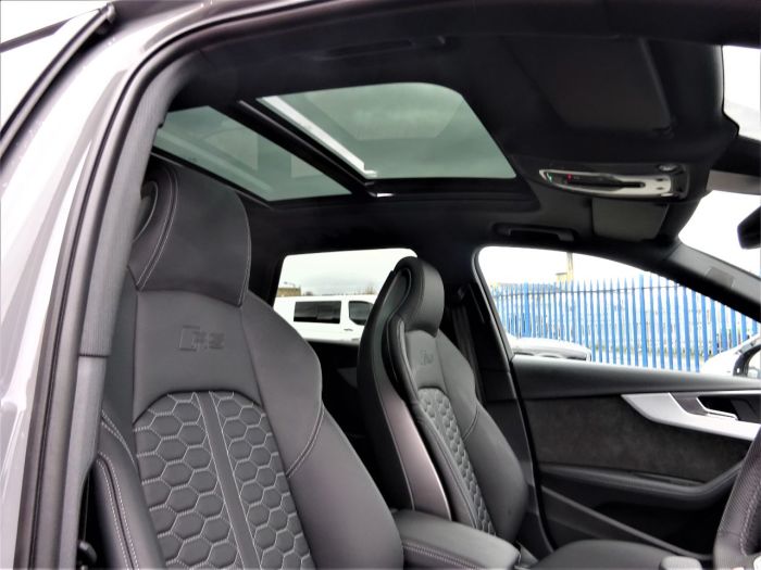 Audi RS4 2.9 TFSI Quattro 5dr Tip tronic AS NEW MASSIVE SPEC WITH NEARLY ALL OPTIONS VATQ Estate Petrol Nardo Grey