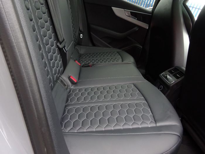 Audi RS4 2.9 TFSI Quattro 5dr Tip tronic AS NEW MASSIVE SPEC WITH NEARLY ALL OPTIONS VATQ Estate Petrol Nardo Grey
