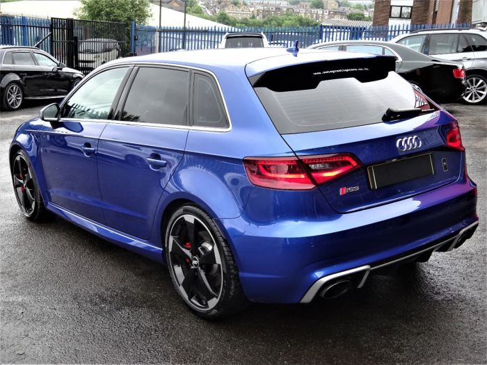 Audi RS3 2.5 TFSI Quattro 5dr S Tronic 65 REG SEPANG BLUE AUDI WARRANTY MAG RIDE DYNAMIC PACK SPORTS EXHAUST Hatchback Petrol Blue