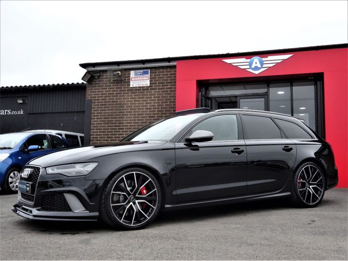 Audi RS6 4.0T FSI Quattro RS 6 Performance 5dr Tip Auto CRYSTAL BLACK BRAND NEW 120 MILES ONLY 67 REG 2018 Estate Petrol Black