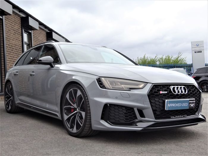 Audi RS4 2.9 TFSI Quattro 5dr Tip tronic AS NEW MASSIVE SPEC WITH NEARLY ALL OPTIONS VATQ Estate Petrol Nardo Grey
