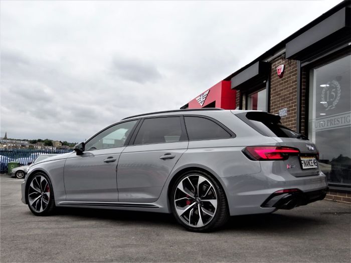 Audi RS4 2.9 TFSI Quattro 5dr Tip tronic AS NEW MASSIVE SPEC WITH NEARLY ALL OPTIONS VATQ Estate Petrol Nardo Grey