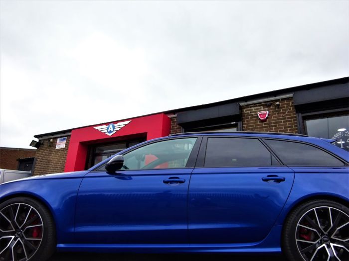 Audi RS6 4.0T FSI Quattro RS 6 Performance 5dr Tip Auto MASSIVE SPEC MANY EXTRAS 1 OWNER Estate Petrol Blue