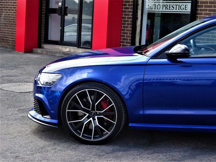 Audi RS6 4.0T FSI Quattro RS 6 Performance 5dr Tip Auto MASSIVE SPEC MANY EXTRAS 1 OWNER Estate Petrol Blue