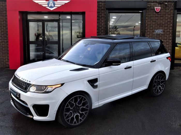Land Rover Range Rover Sport 5.0 V8 S/C SVR 5dr Auto MASSIVE SPECIFICATION OVER 10K WORTH FUJI WHITE Estate Petrol White