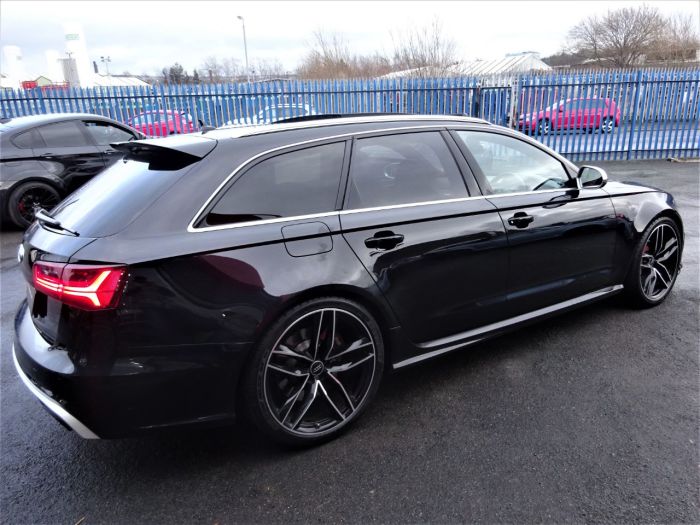 Audi RS6 4.0T FSI Quattro Tip Auto MASSIVE SPECIFICATION 66 REG VERY LOW MILEAGE FROM NEW Estate Petrol Black