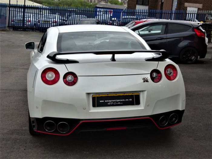 Nissan GT-R 3.8 NISMO STYLING DIAMOND WHITE RECARO EDITION CARBON FIBRE UPGRADES 650 BHP BY AC SPEEDTECH Coupe Petrol White