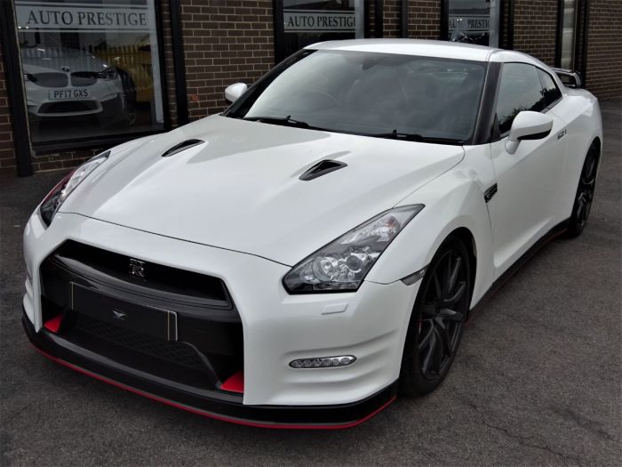 Nissan GT-R 3.8 NISMO STYLING DIAMOND WHITE RECARO EDITION CARBON FIBRE UPGRADES 650 BHP BY AC SPEEDTECH Coupe Petrol White