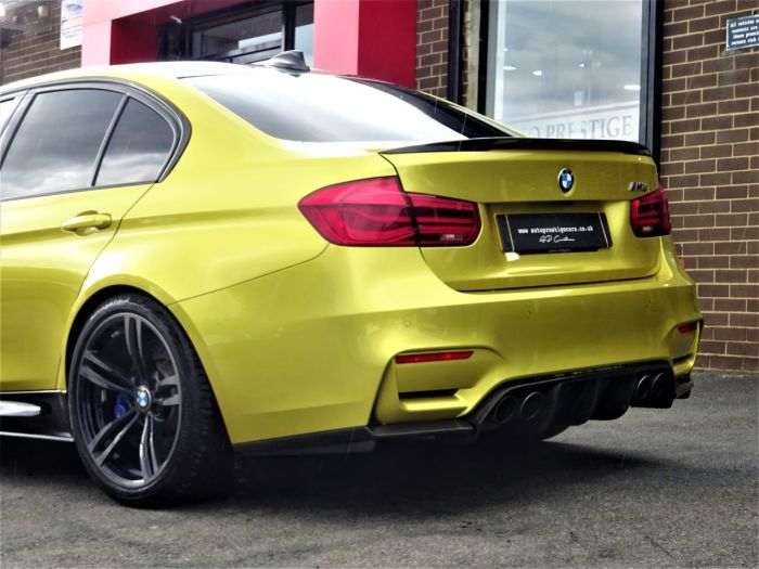 BMW M3 3.0 S-A WITH CARBON PACK RARE AUSTIN YELLOW LOW MILEAGE FBMWSH JUST SERVICED Saloon Petrol Yellow