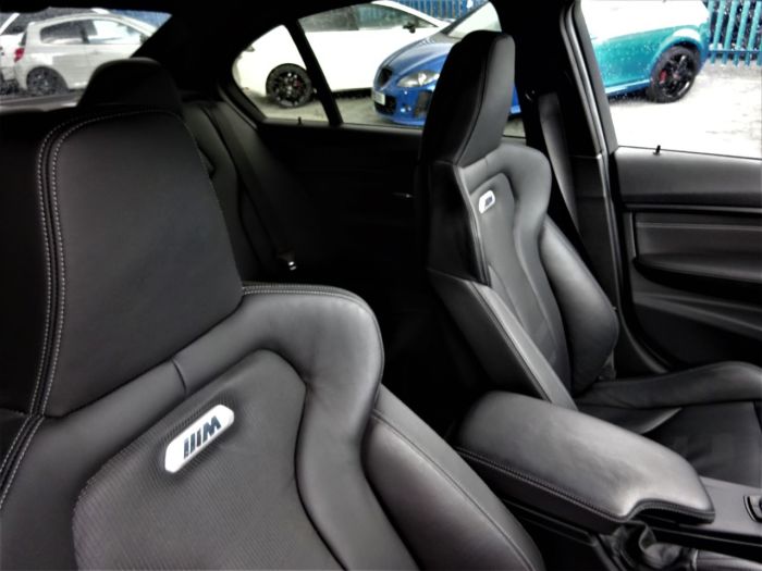 BMW M3 3.0 S-A WITH CARBON PACK RARE AUSTIN YELLOW LOW MILEAGE FBMWSH JUST SERVICED Saloon Petrol Yellow