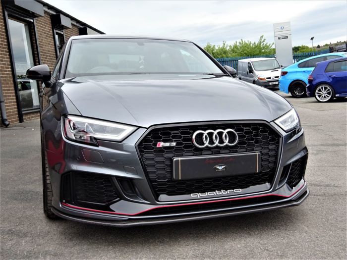 Audi RS3 2.5 TFSI RS 3 Quattro 4dr S Tronic WITH EXTRAS 68 REG AS NEW LOW MILEAGE CARBON AERO PACK Saloon Petrol Daytona Grey Pearl Effect