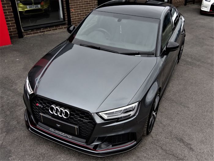 Audi RS3 2.5 TFSI RS 3 Quattro 4dr S Tronic WITH EXTRAS 68 REG AS NEW LOW MILEAGE CARBON AERO PACK Saloon Petrol Daytona Grey Pearl Effect
