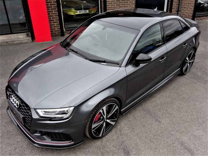 Audi RS3 2.5 TFSI RS 3 Quattro 4dr S Tronic WITH EXTRAS 68 REG AS NEW LOW MILEAGE CARBON AERO PACK Saloon Petrol Daytona Grey Pearl Effect