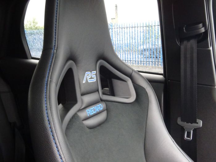 Ford Focus Rs 2.3 EcoBoost 5dr WITH EVERY EXTRA NITRO BLUE 66 REG MOUNTUNE 375 SHELL SEATS SUNROOF Hatchback Petrol Blue