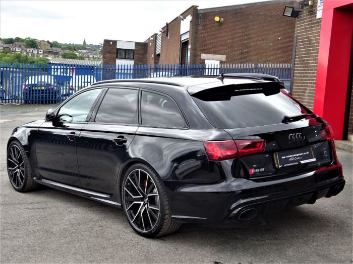 Audi RS6 4.0T FSI Quattro RS 6 Performance 5dr Tip Auto MYTHOS BLACK HUGH SPEC 1 OWNER Estate Petrol Black