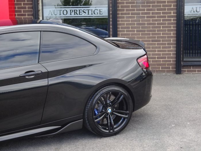 BMW M2 3.0 M2 2dr DCT WITH HUGH SPEC 67 REG CARBON PACK AND EXHAUSTS SHOW CAR SPEC Coupe Petrol Black
