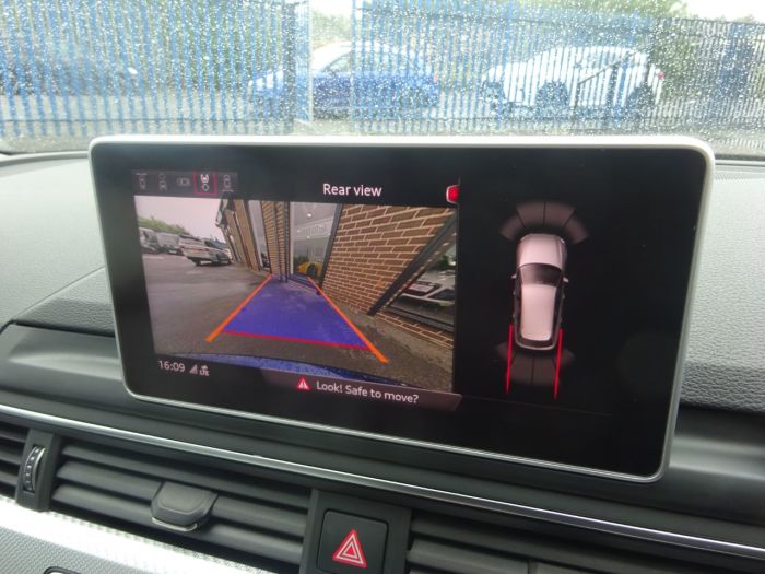 Audi RS4 2.9 TFSI Quattro HUGH SPECIFICATION PAN ROOF BANG OLUFSEN BUCKETS 360 CAMERAS ADAPTIVE CRUISE Estate Petrol Blue