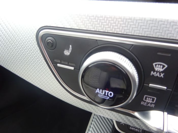 Audi RS4 2.9 TFSI Quattro HUGH SPECIFICATION PAN ROOF BANG OLUFSEN BUCKETS 360 CAMERAS ADAPTIVE CRUISE Estate Petrol Blue