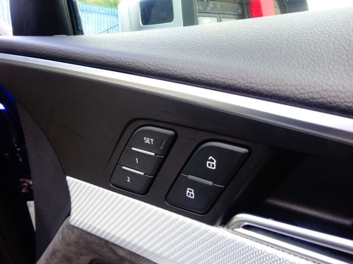 Audi RS4 2.9 TFSI Quattro HUGH SPECIFICATION PAN ROOF BANG OLUFSEN BUCKETS 360 CAMERAS ADAPTIVE CRUISE Estate Petrol Blue
