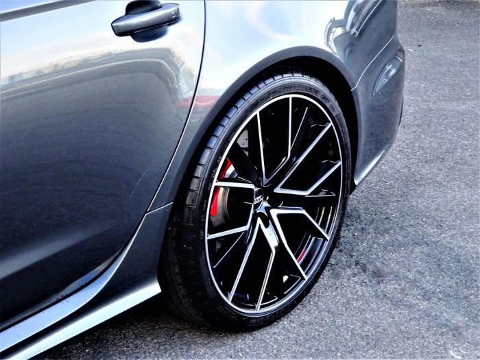 Audi RS6 4.0 RS 6 Performance 5dr Tip Auto 1 OWNER WITH HUGH SPEC DAYTONA GREY DYNAMIC PACK 2 YEAR WARRANTY Estate Petrol Grey