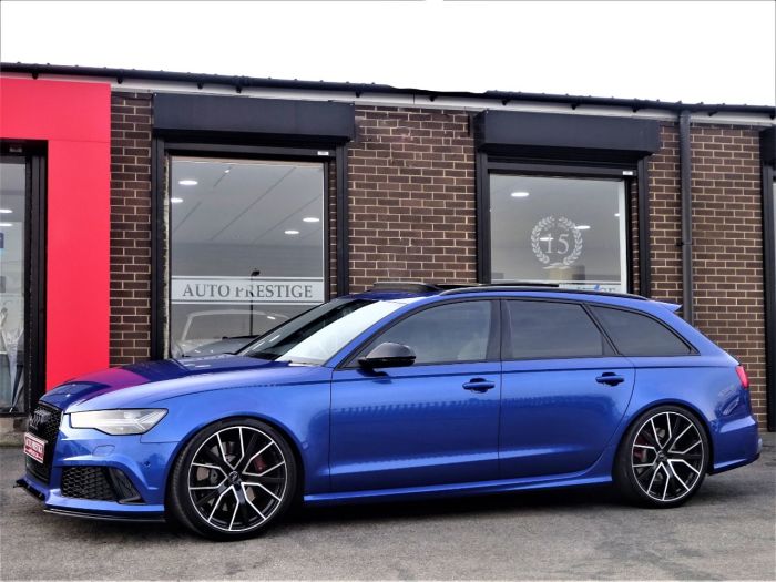 Audi RS6 4.0T FSI Quattro Performance AKRAPOVIC MASSIVE SPEC 67 REG LOW MILEAGE OVER 10K EXTRAS Estate Petrol Sepang Blue Pearl Effect