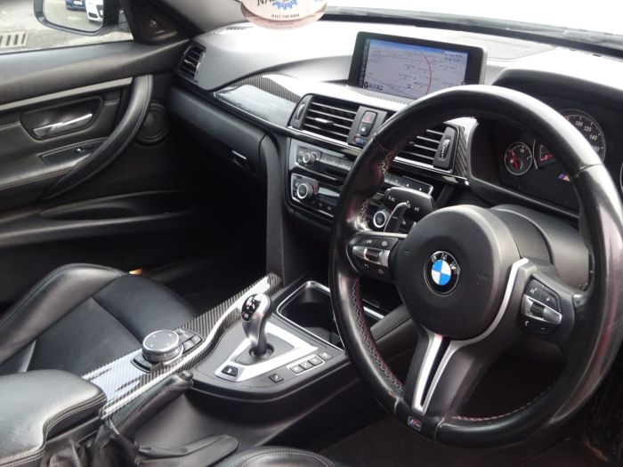 BMW M3 3.0 M3 4dr DCT HUGH SPEC 1 OWNER FROM NEW MINERAL WHITE Saloon Petrol White