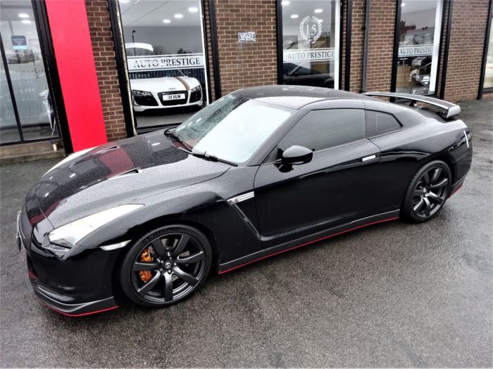 Nissan GT-R 3.8 Black Edition 2dr Auto THOUSANDS SPENT MASSIVE HISTORY FILE XX GTR PLATE INCLUDED Coupe Petrol Black