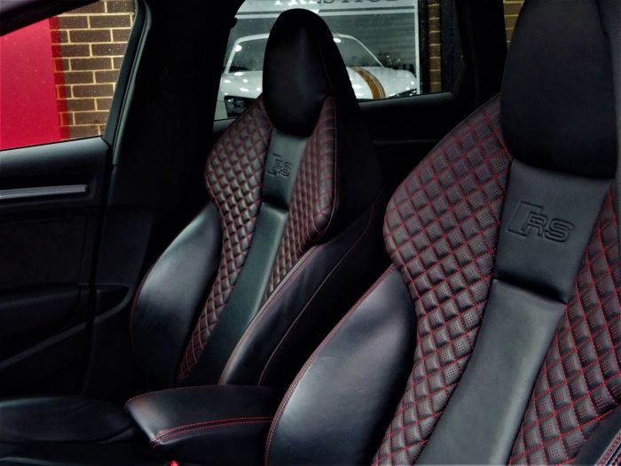 Audi RS3 2.5 Quattro 5dr S Tronic NARDO GREY HUGH SPEC PAN ROOF RED STITCHED BUCKET LEATHER SPORTS EXHAUSTS Hatchback Petrol Grey