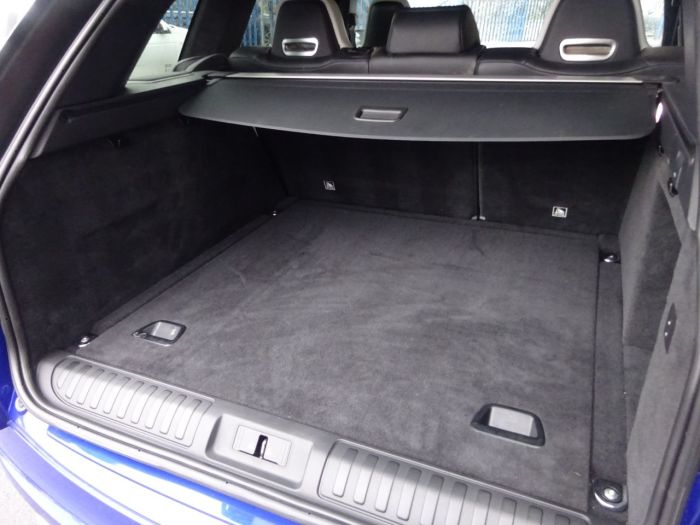Land Rover Range Rover Sport 5.0 V8 S/C 575 SVR 5dr Auto HUGH SPECIFICATION Estate Petrol Blue