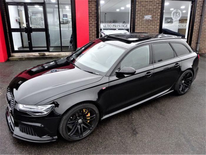 Audi RS6 4.0T FSI Quattro 5dr Tip Auto LOW MILEAGE 2 OWNERS PAN ROOF STEALTH PACK Estate Petrol Black
