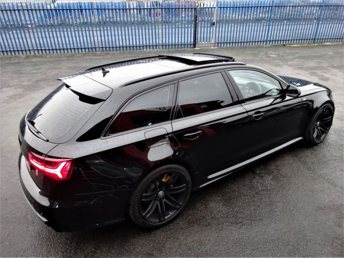 Audi RS6 4.0T FSI Quattro 5dr Tip Auto LOW MILEAGE 2 OWNERS PAN ROOF STEALTH PACK Estate Petrol Black