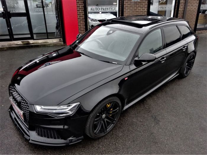 Audi RS6 4.0T FSI Quattro 5dr Tip Auto LOW MILEAGE 2 OWNERS PAN ROOF STEALTH PACK Estate Petrol Black